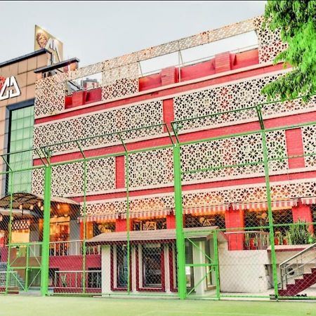 Citi Club Hotel Kanpur Exterior photo