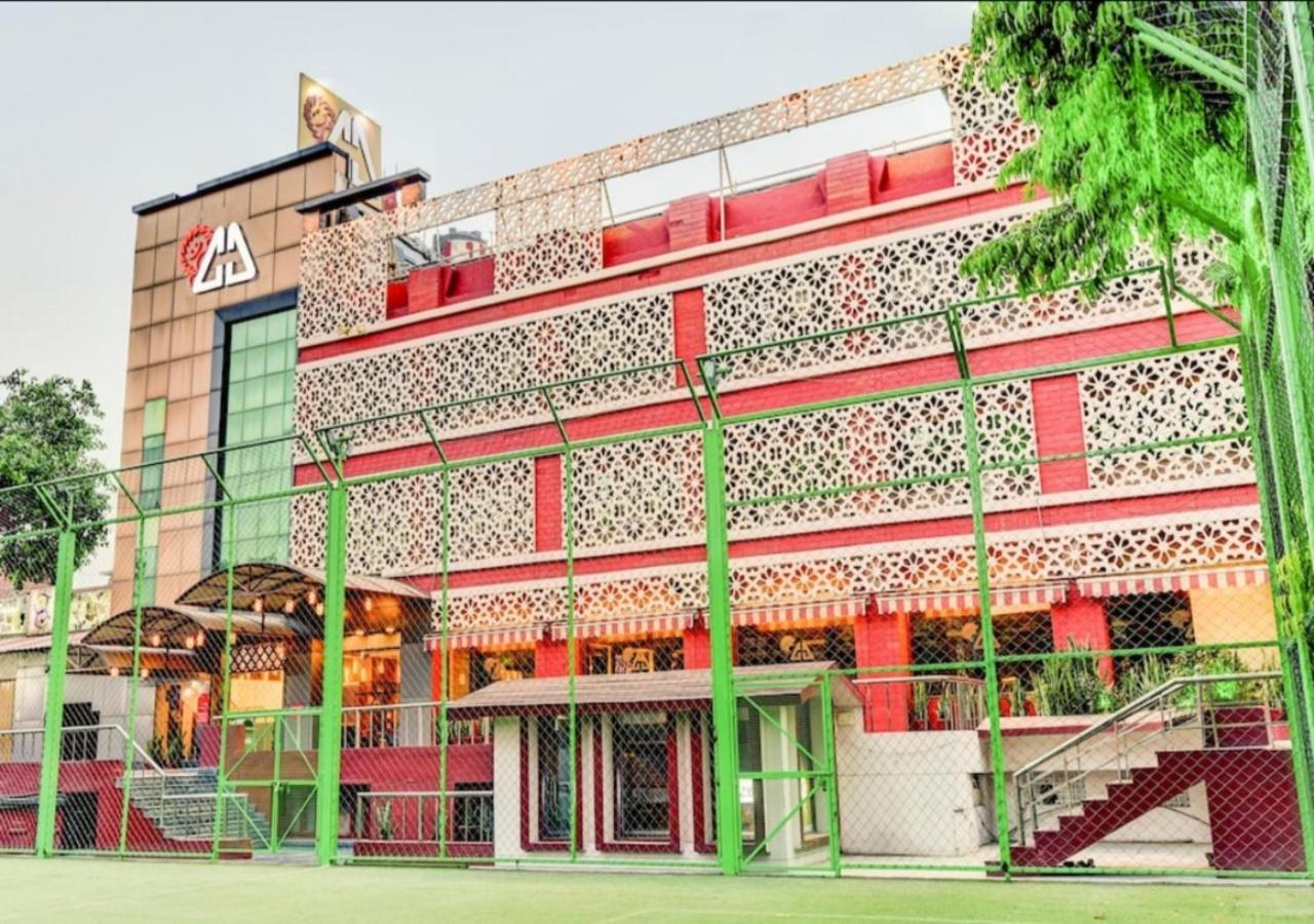 Citi Club Hotel Kanpur Exterior photo